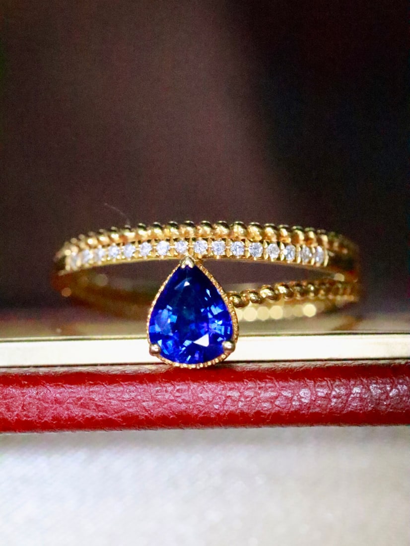 18K Gold Sapphire Ring - 4