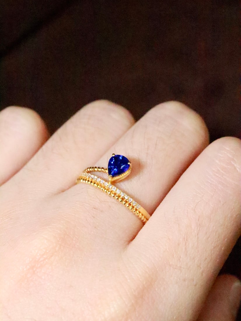 18K Gold Sapphire Ring - 6