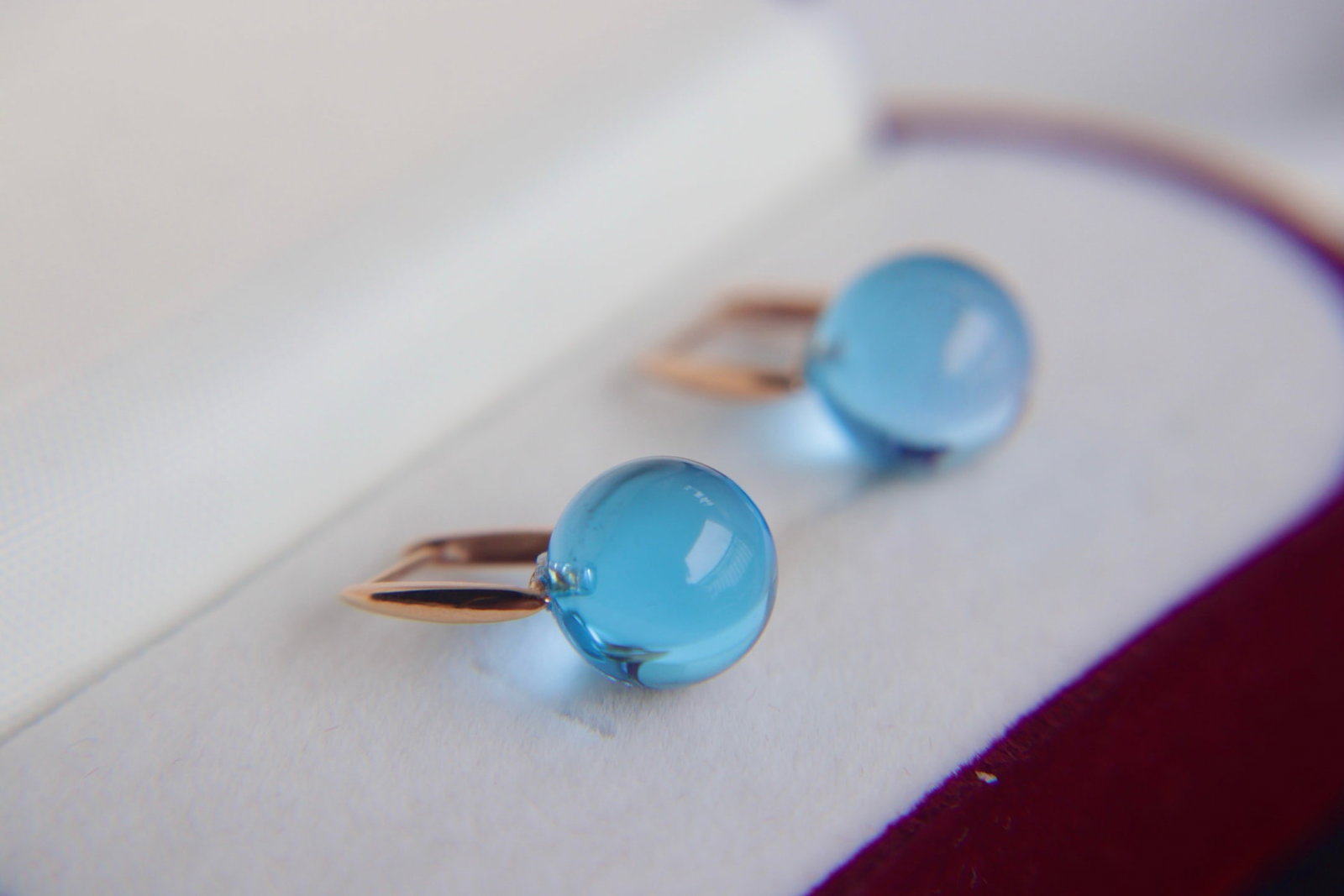 18K Gold Natural Topaz Earrings (1 of 9)