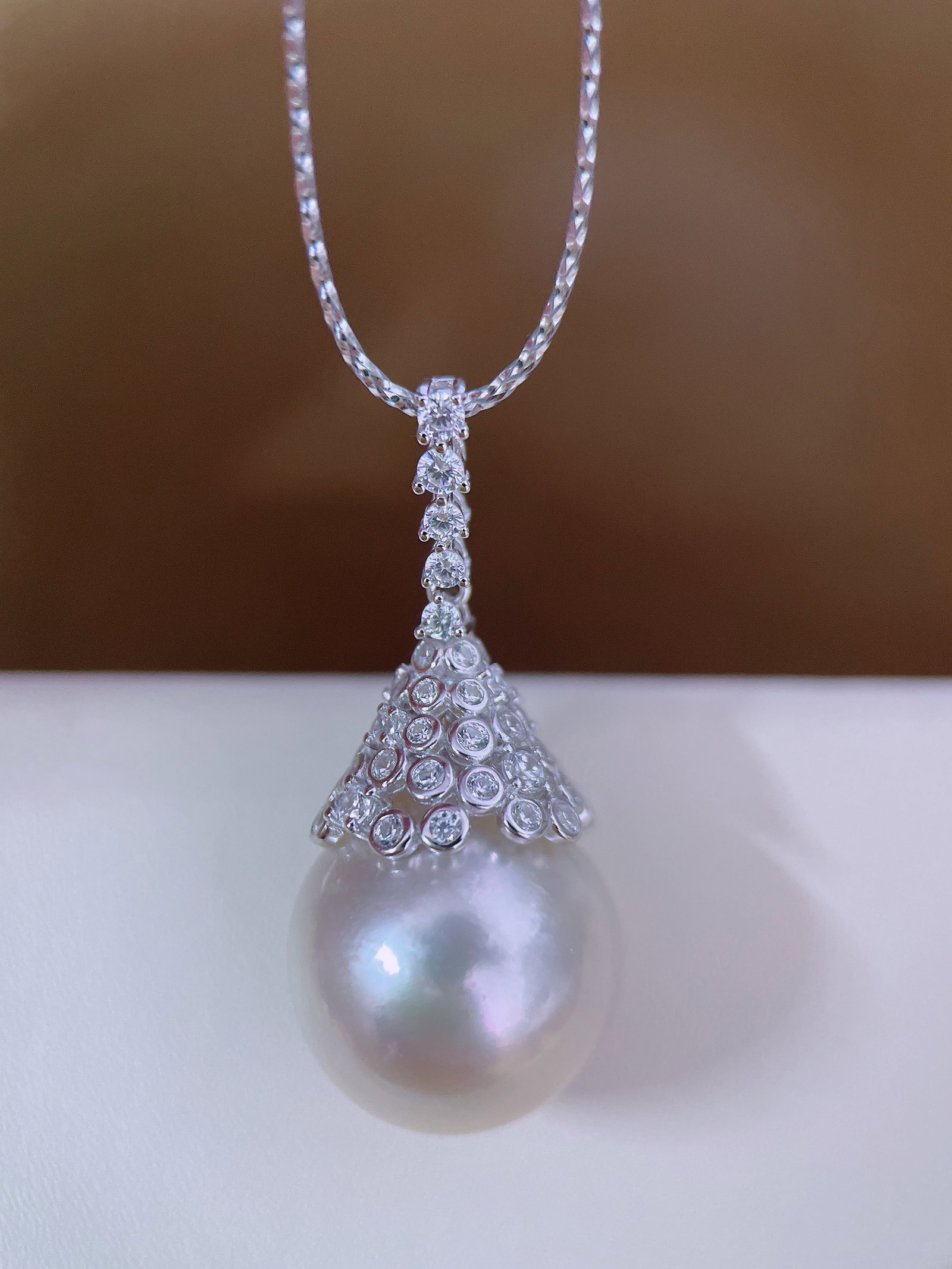 Natural South Sea White Pearl Pendant (1 of 9)