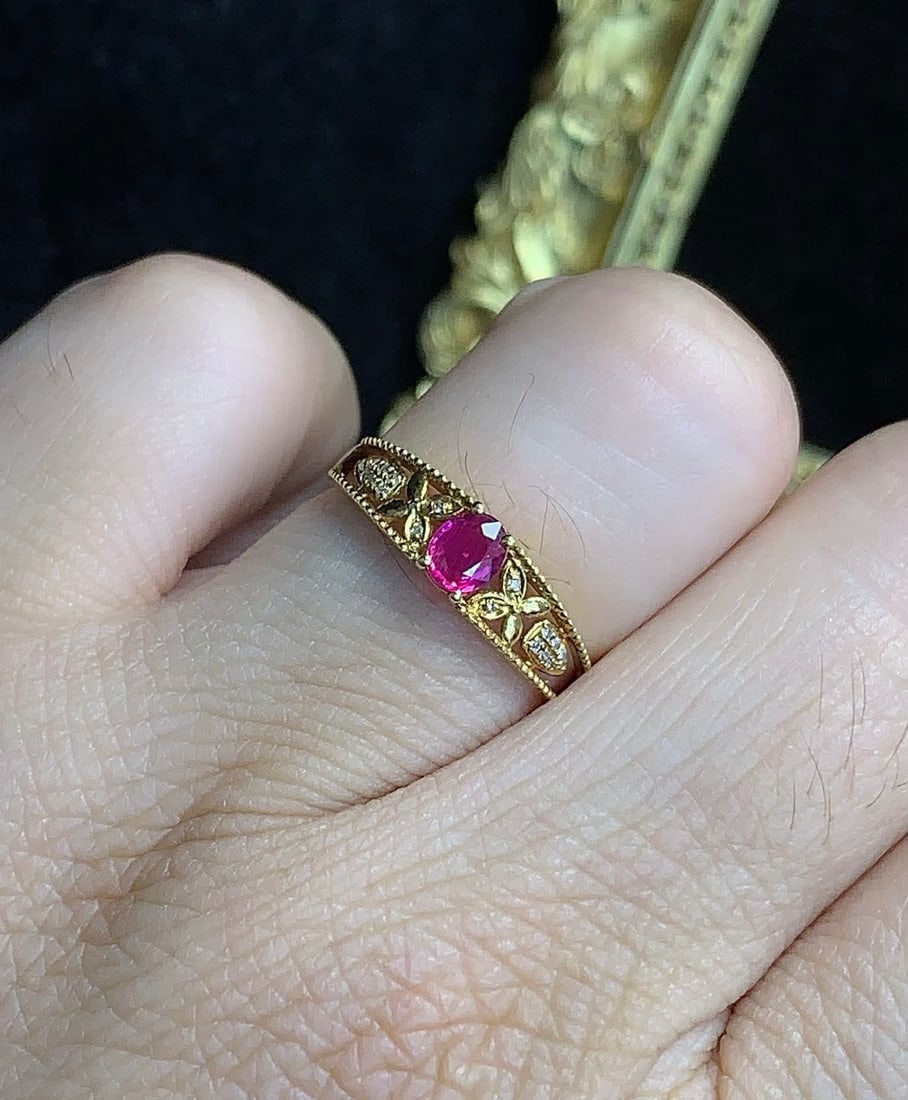 18K Gold Natural Ruby Ring - 5