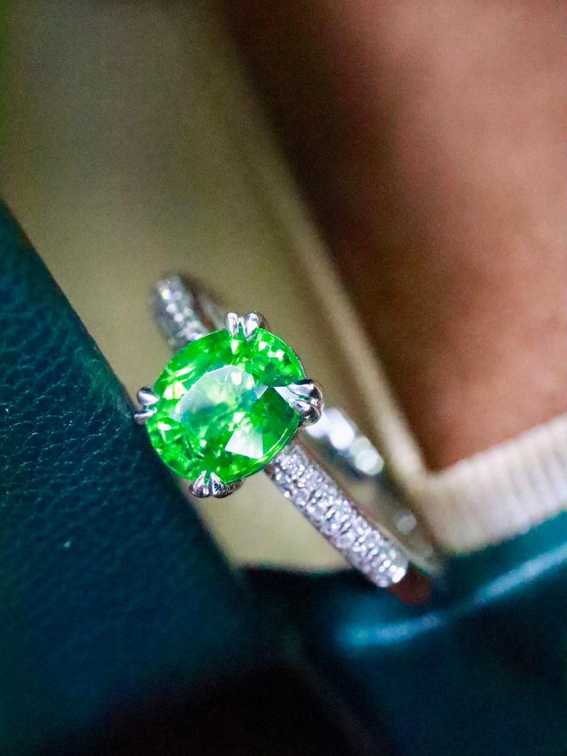 18K Tsavorite Ring - 3