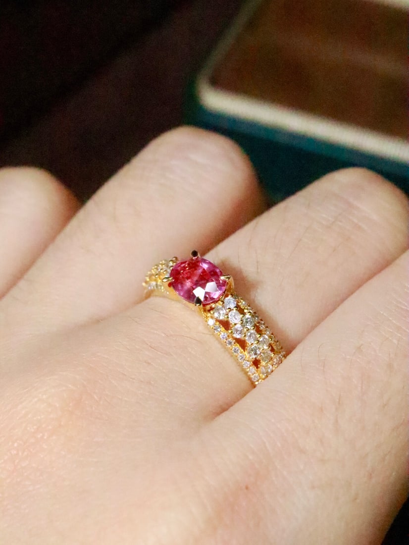 18K Gold Natural Unheated Ruby Ring - 6