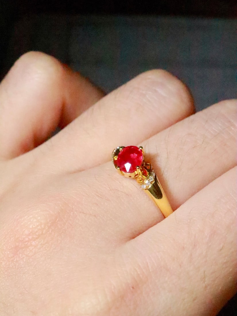 18K Gold Natural Ruby Ring - 6