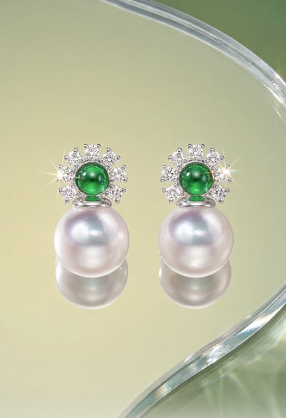 18K Gold Jadeite Akoya Pearl Earrings (1 of 8)