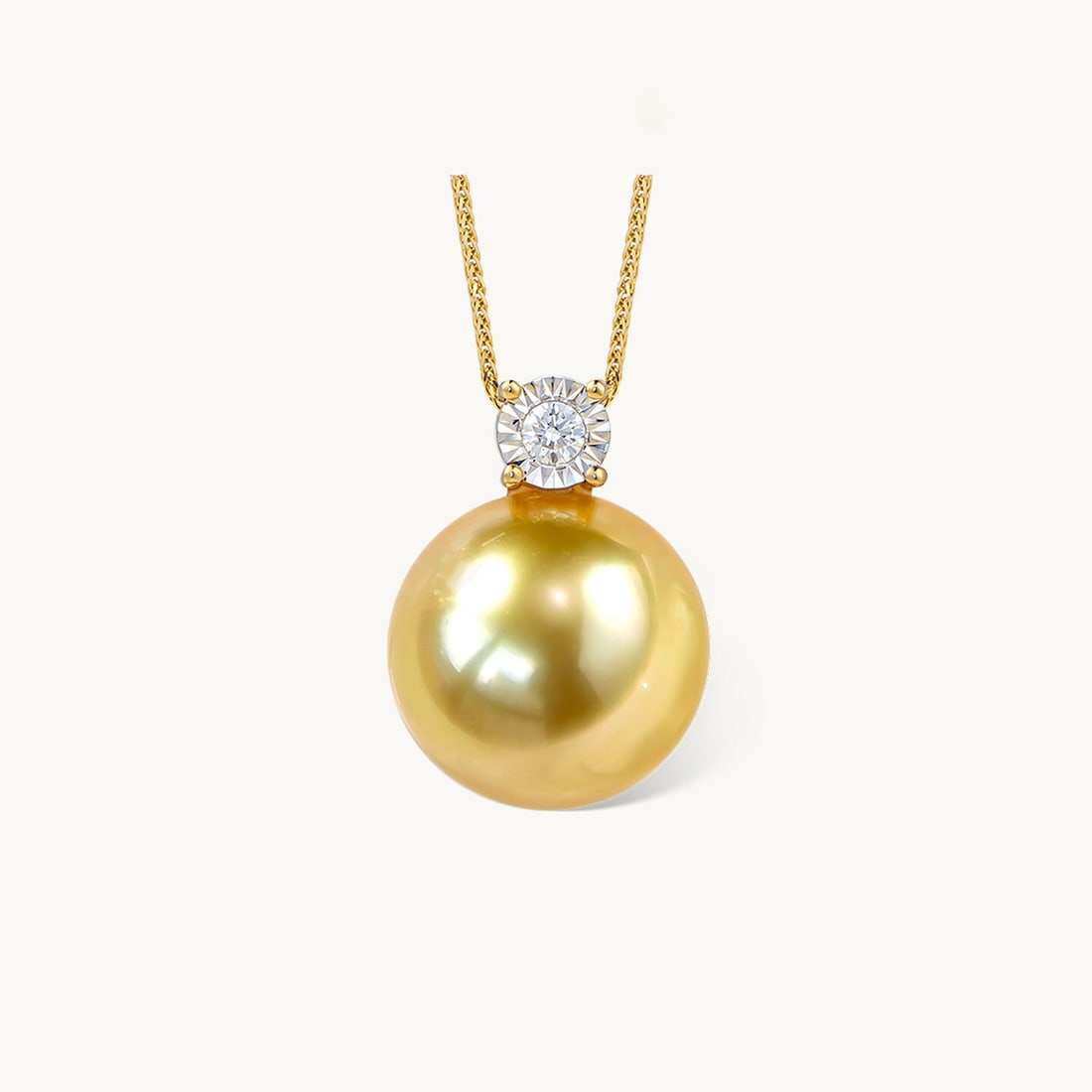 18K Gold South Sea Golden Pearl Pendant: This necklace pendant is crafted in 18K gold, featuring a South Sea golden pearl that exudes natural luster and noble elegance. The pearl diameter is 10-11mm, perfectly round, suitable for various occ