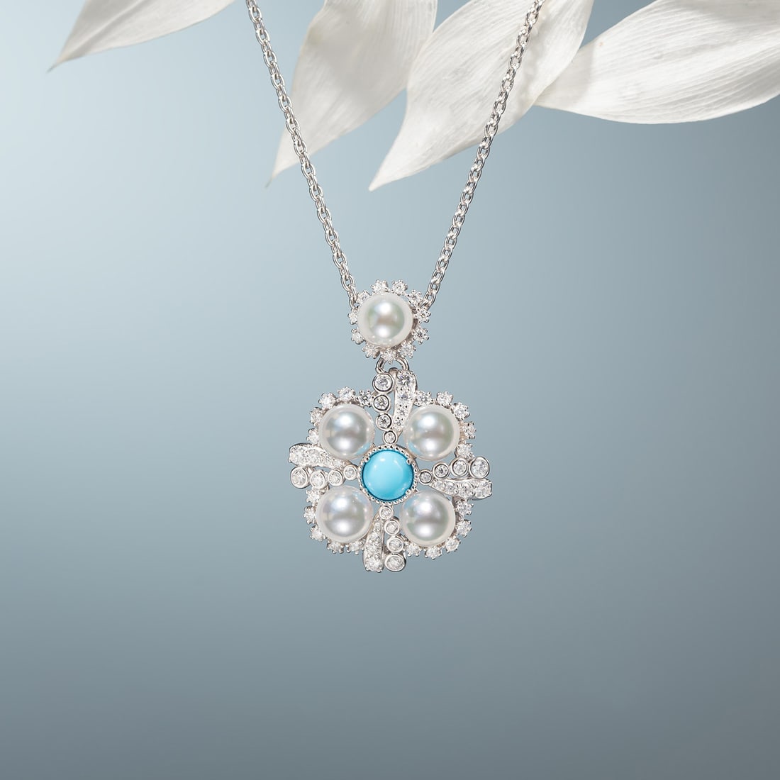 S925 Silver Saltwater Pearl Pendant: This necklace pendant showcases the natural luster of saltwater pearls with an elegant design. The S925 silver material adds a touch of sophistication. The delicate texture of the pearls complements t