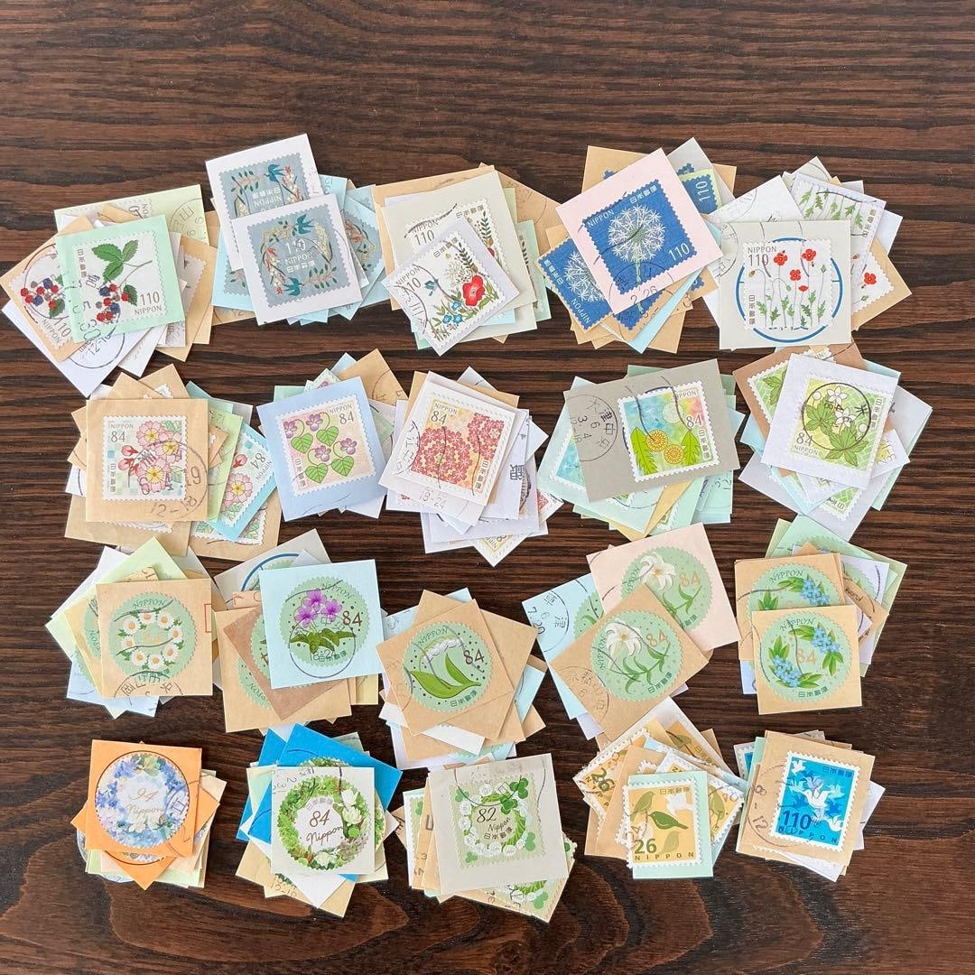 Used Stamps: Greeting Cards (Life, Flowers, etc.), 200 Stamps (1 of 1)