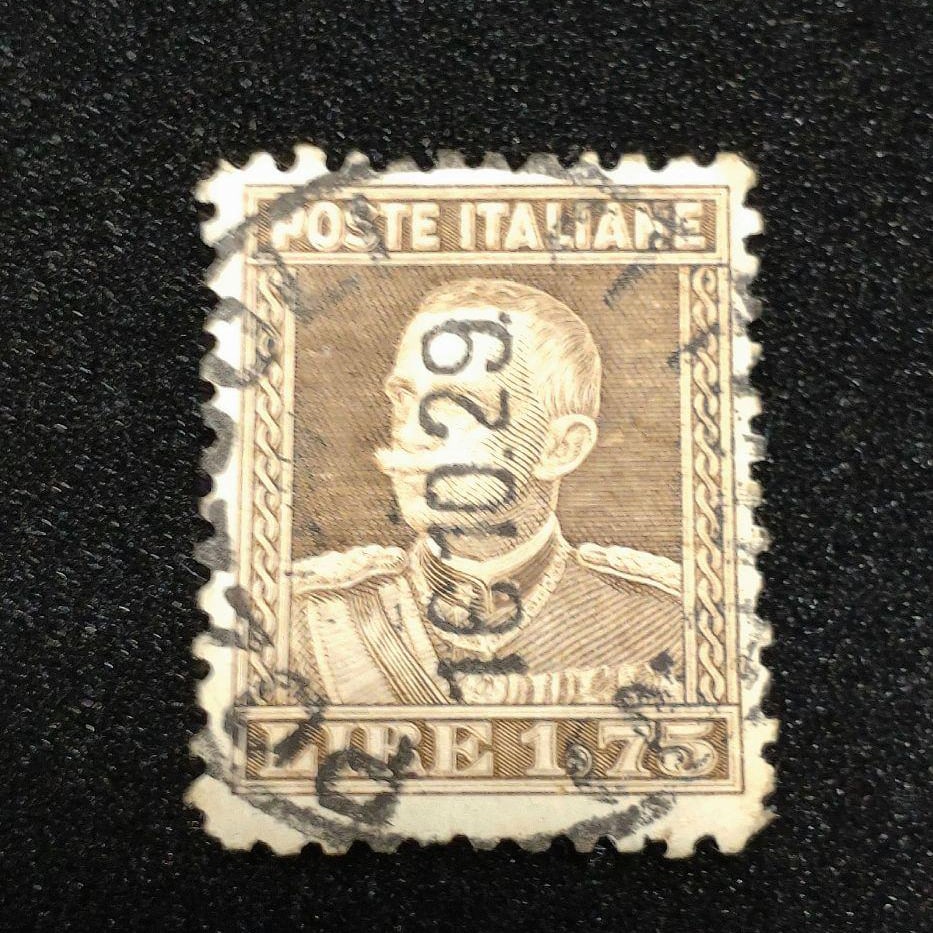 Italian Stamp, 1929, Portrait of Vittorio Emanuele, 1.75 Lira, Used Stamp (1 of 2)