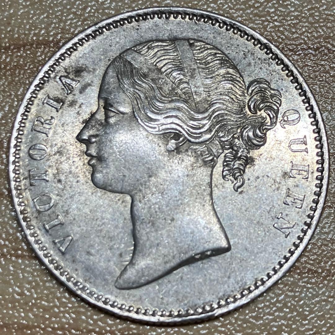 1840 East India Company 1 Rupee Silver Coin (1 of 2)