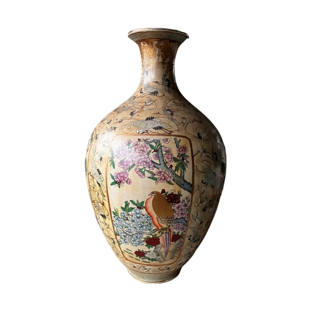 Satsuma-yaki, Ceramic Vase, Tokugawa Family Crest (1 of 8)
