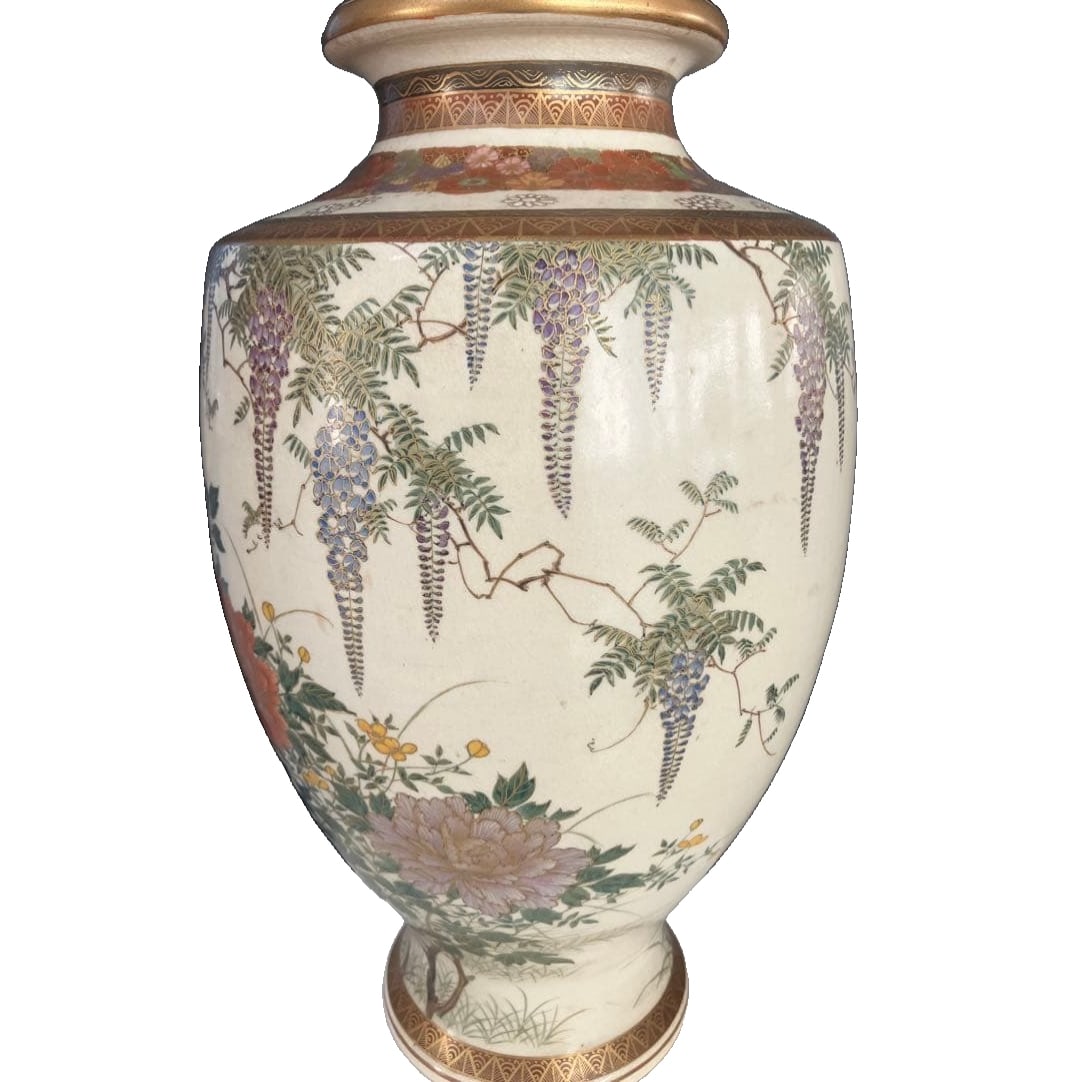 Porcelain vase, decorated with floral and wisteria motifs. (1 of 10)