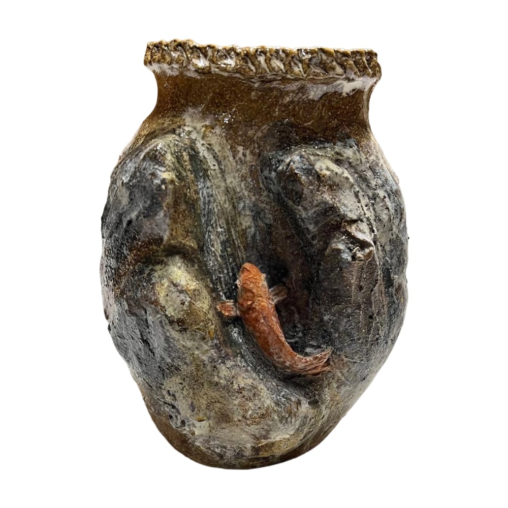 Sugino Gyokuryu Banko-yaki Antique Vase/Jar: Dimensions Height: Approximately 25 cm Width: Approximately 19 cm Diameter: Approximately 13 cm Condition and Features This is a vase handcrafted by the Banko ware artist Sugano Gyokuryu. You can leav