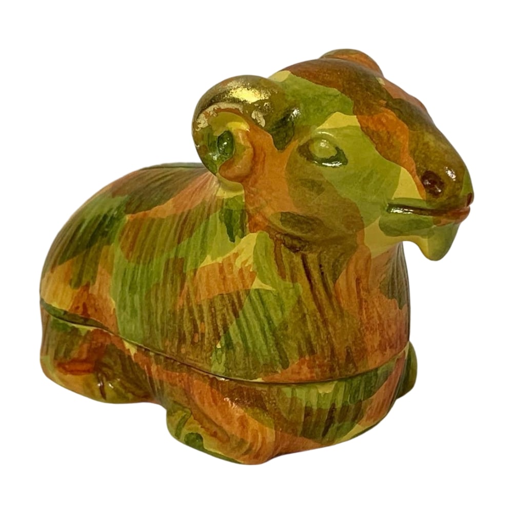 A sheep-shaped incense box (Zodiac incense box) by Shinonome, with original box. (1 of 10)