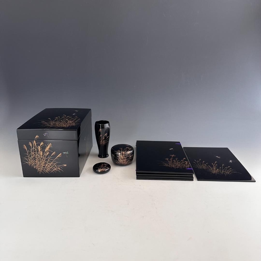 Wajima-nuri Susuki ni Tombo Makie Tea Box Set by Soki, Tomobako, Urasenke (1 of 19)
