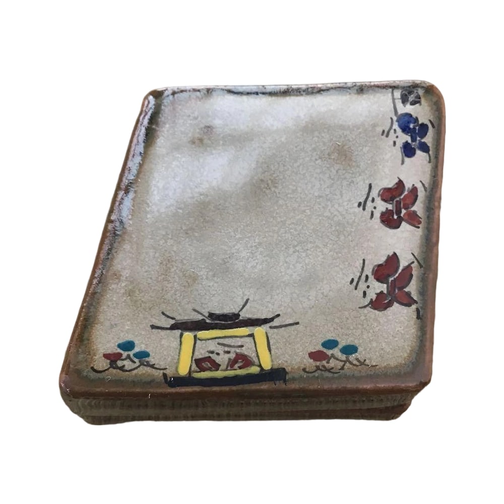 Incense Box, Nara-style Painting, Akahata-yaki by Ceramic Artist Oshima Seizan, Accompanied by (1 of 20)