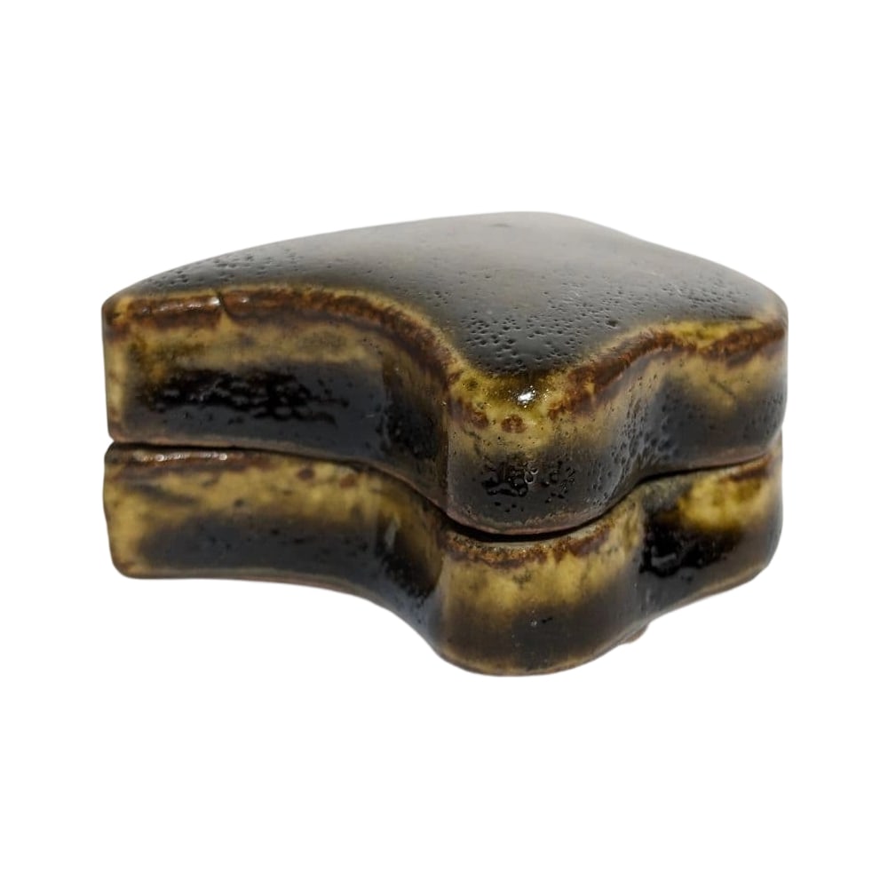 Nonomura Ninsei Seto Glaze Tripod Incense Box Edo Period (1 of 10)