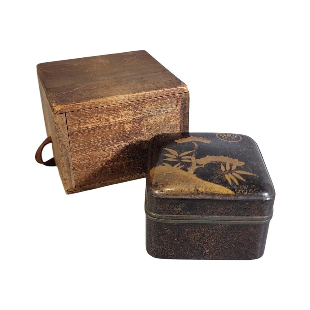 Antique Art Period Maki-e Pewter Incense Box with Lid: Antique Art Period Maki-e Lacquered Tin Incense Box with Lid Dimensions: Height approximately 5.3 cm, Width approximately 7.3 cm x 7.3 cm