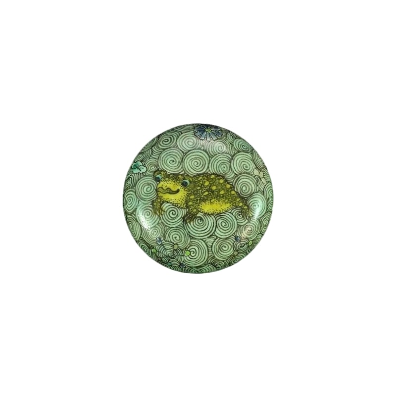Polychrome Porcelain Incense Box, Decorated with Swirling Frog Motif (1 of 12)