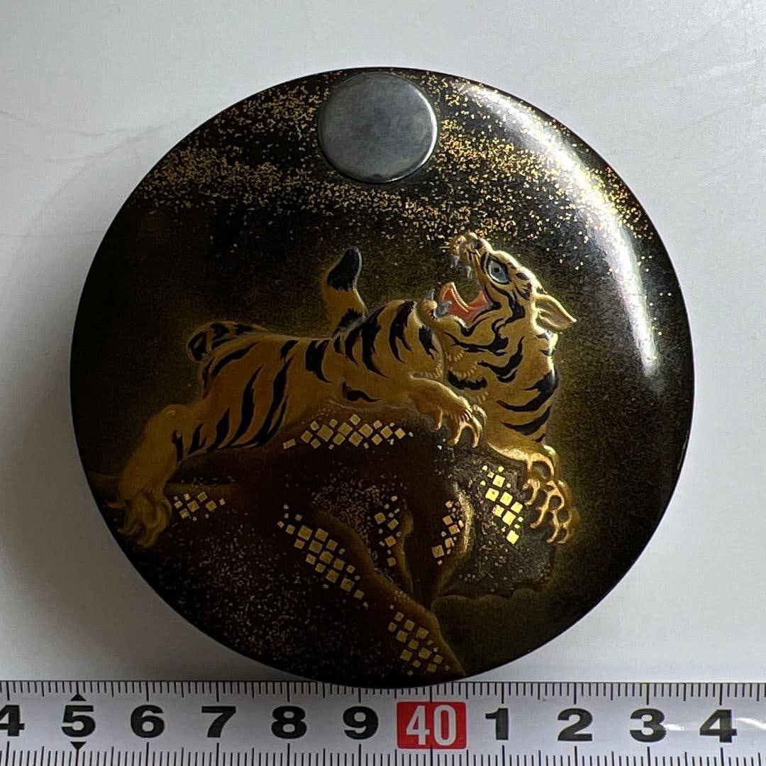 Jingfeng High-Grade Tiger Moon Pattern Lacquer Incense Box (1 of 10)