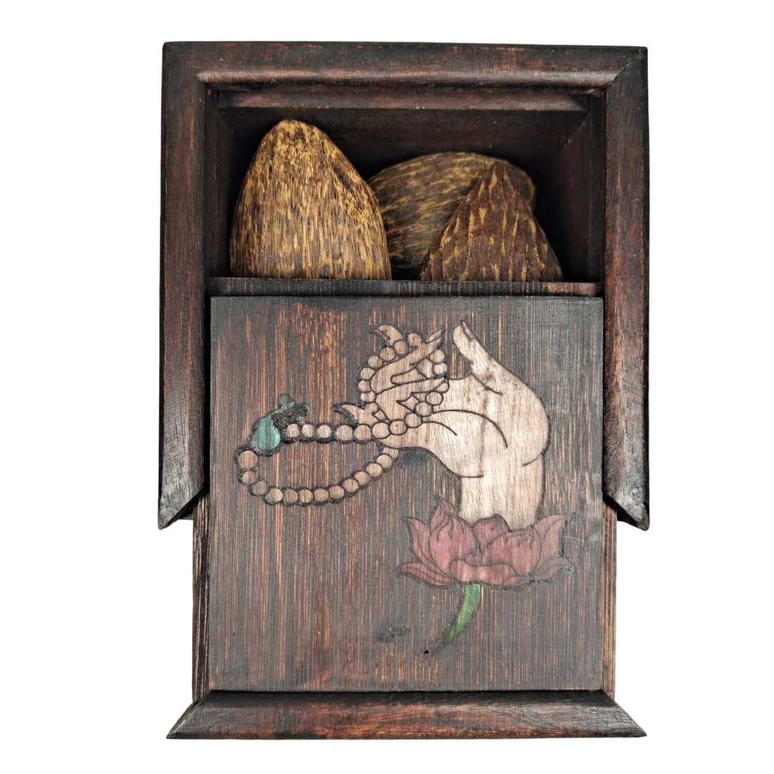 Agarwood Pendants: This set of agarwood pendants is highly regarded for its natural light fragrance and excellent oiliness. Each pendant showcases the unique grain of agarwood, suitable for collection or