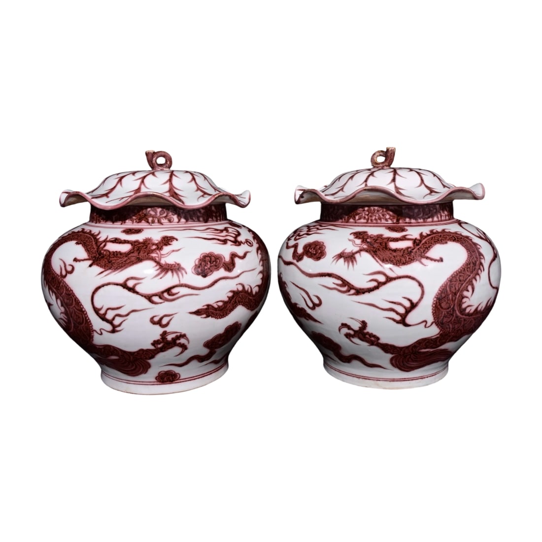 Yuan Dynasty Underglaze Red Dragon Pattern Lotus Leaf Lid Jar (1 of 12)
