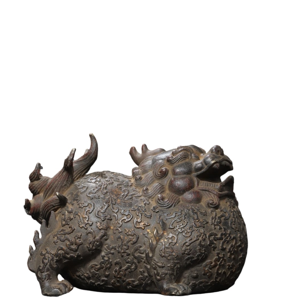 Bronze Gilded Pixiu Ornament (1 of 10)