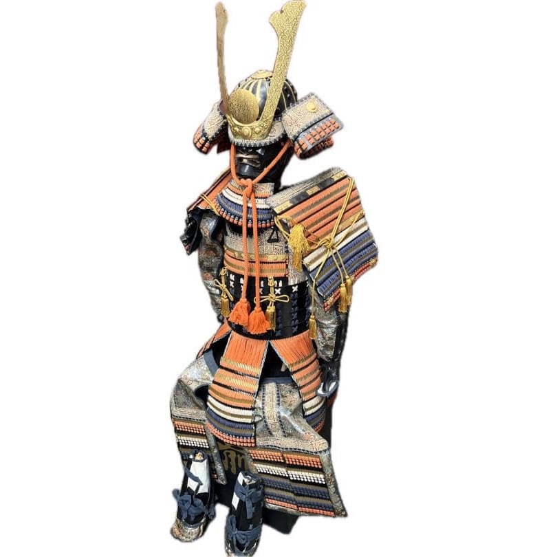 Suit of Armor: Suit of Armor Box Dimensions (approx.): W41.5 x D41.5 x H54cm Set Contents: Limited to the items shown in the photograph