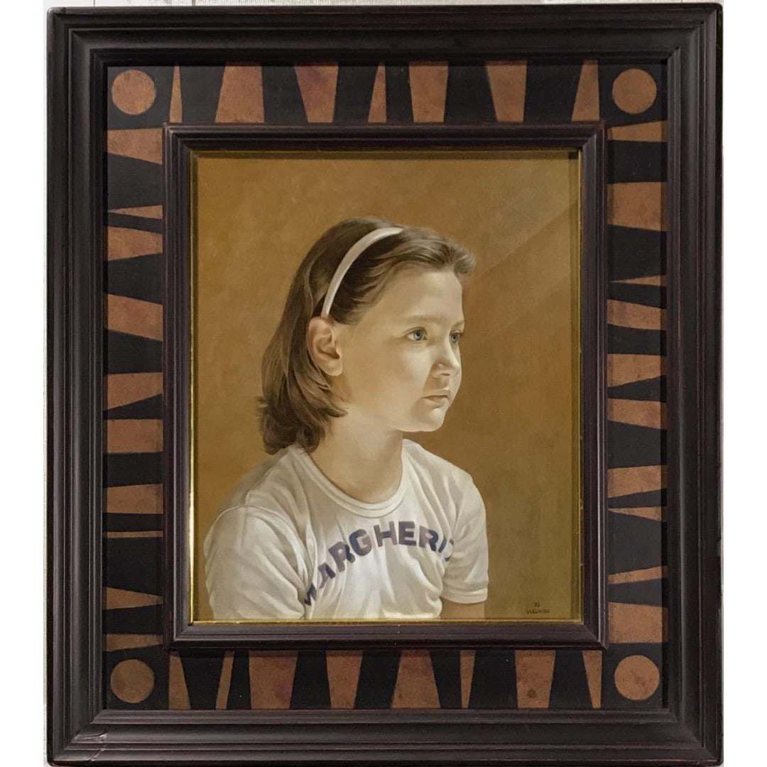 Original Work by Ogawa Yasuhiro, "Margarita," Oil and Tempera on Deformed No. 4 Canvas.: This is an oil painting that captures the profile of a young girl with delicate brushwork, characterized by its calm tones and light and shadow expression. Title: "Margarita" Artist: Ogawa Yasuhiro Su