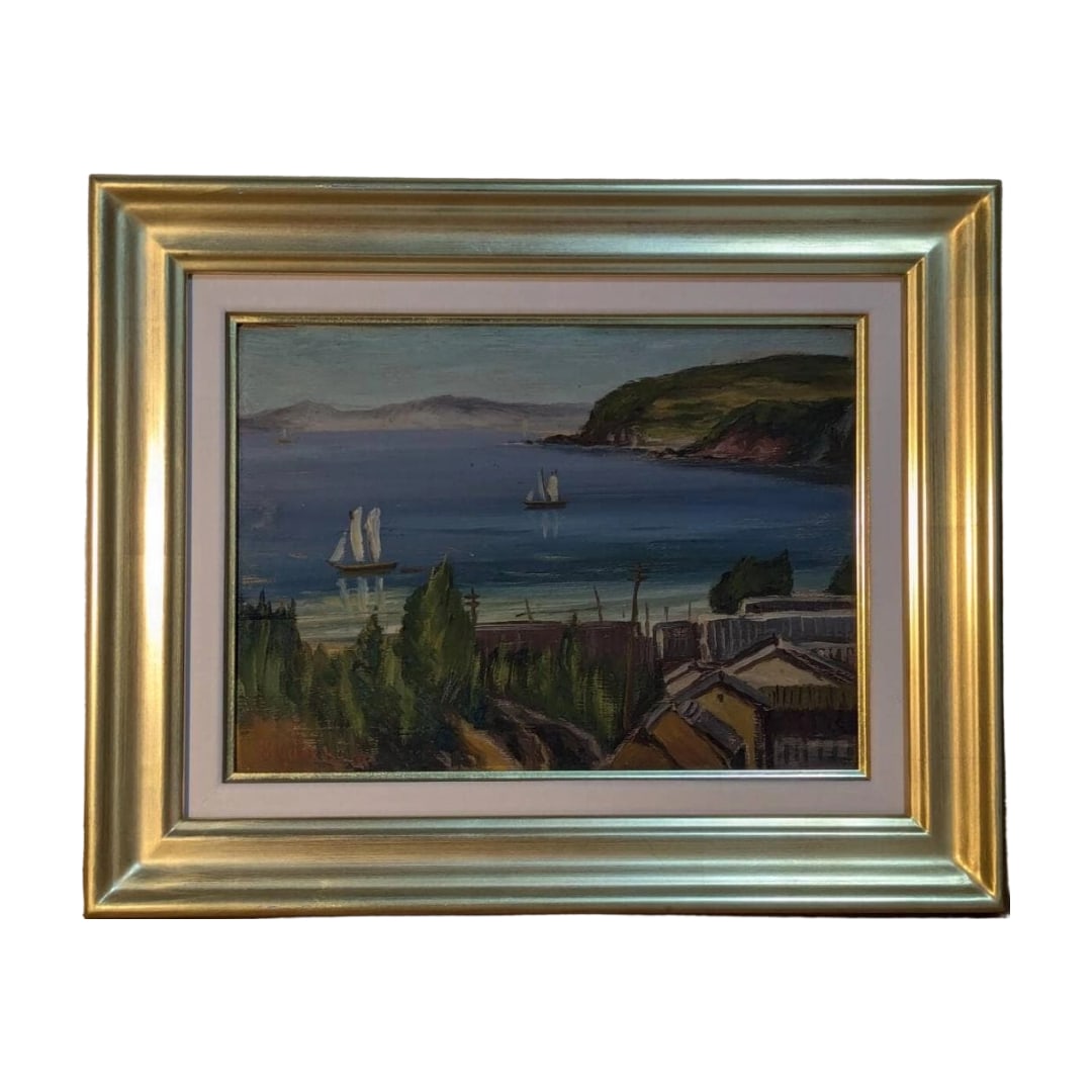 Authentic Work Painting Oil on Board No. 4 "Tranquil Bay with White Sailboat" Port City Landscape: Frame dimensions approximately 47 x 38 cm Artwork dimensions approximately 33 x 23 cm Accompanied by an acrylic panel. The frame has slight wear.