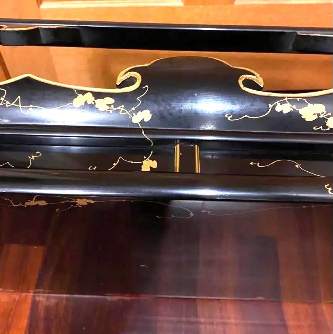 Large Lacquerware Flower Stand with Maki-e Decoration - 12