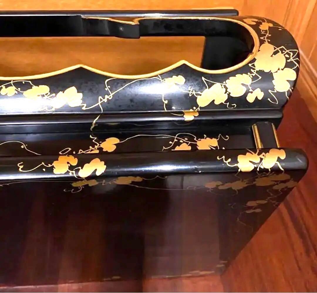 Large Lacquerware Flower Stand with Maki-e Decoration - 13
