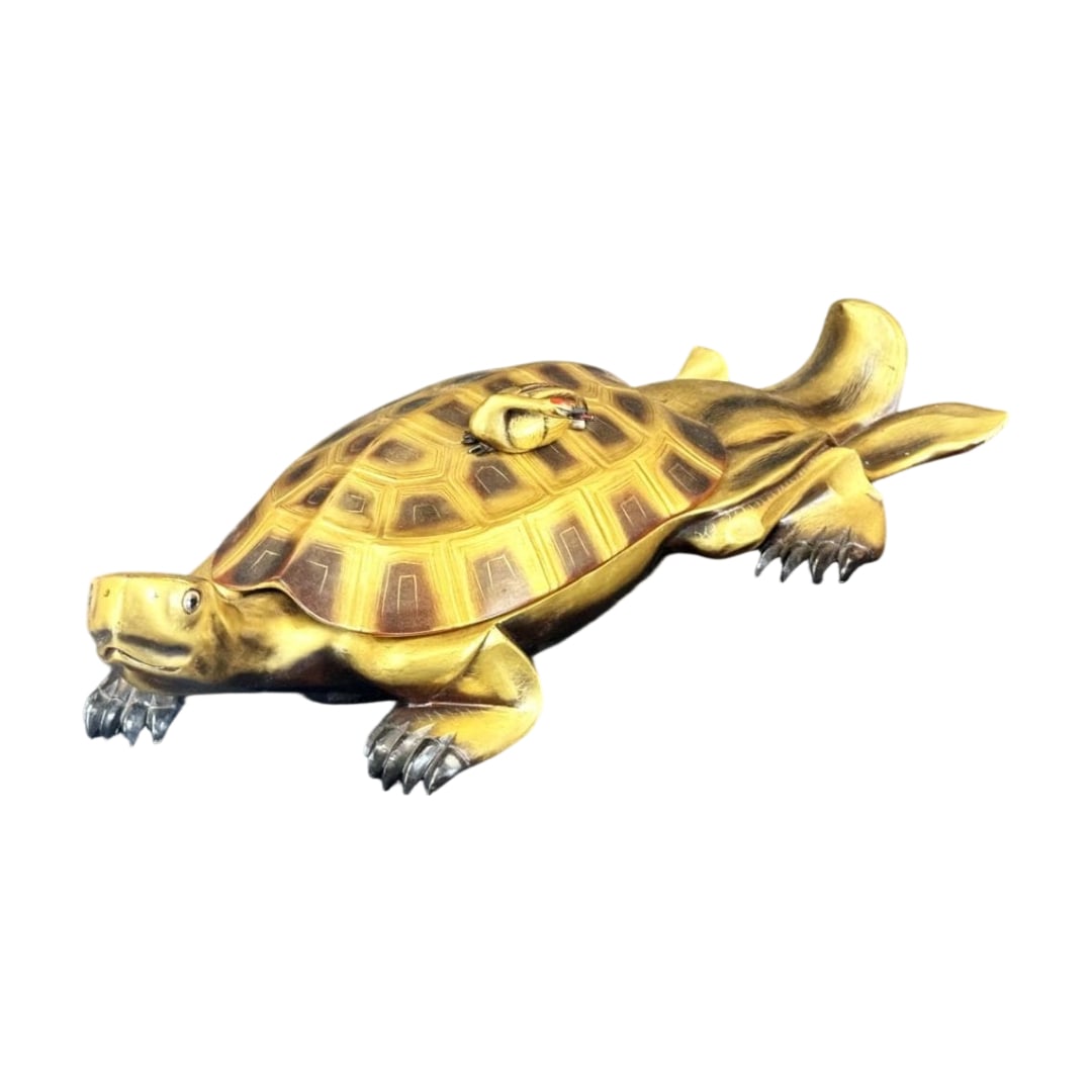 Rare Wooden Gilt Lacquerware Wajima-nuri Extra Large Gold Maki-e Longevity Turtle and Crane Large: Rare Wooden Gold Leaf Lacquerware Wajima-nuri Extra Large Gold Maki-e Longevity Turtle and Crane Large Confectionery Vessel Dimensions: Approximately Width 70cm x Height 17cm x Depth 34cm Weight: