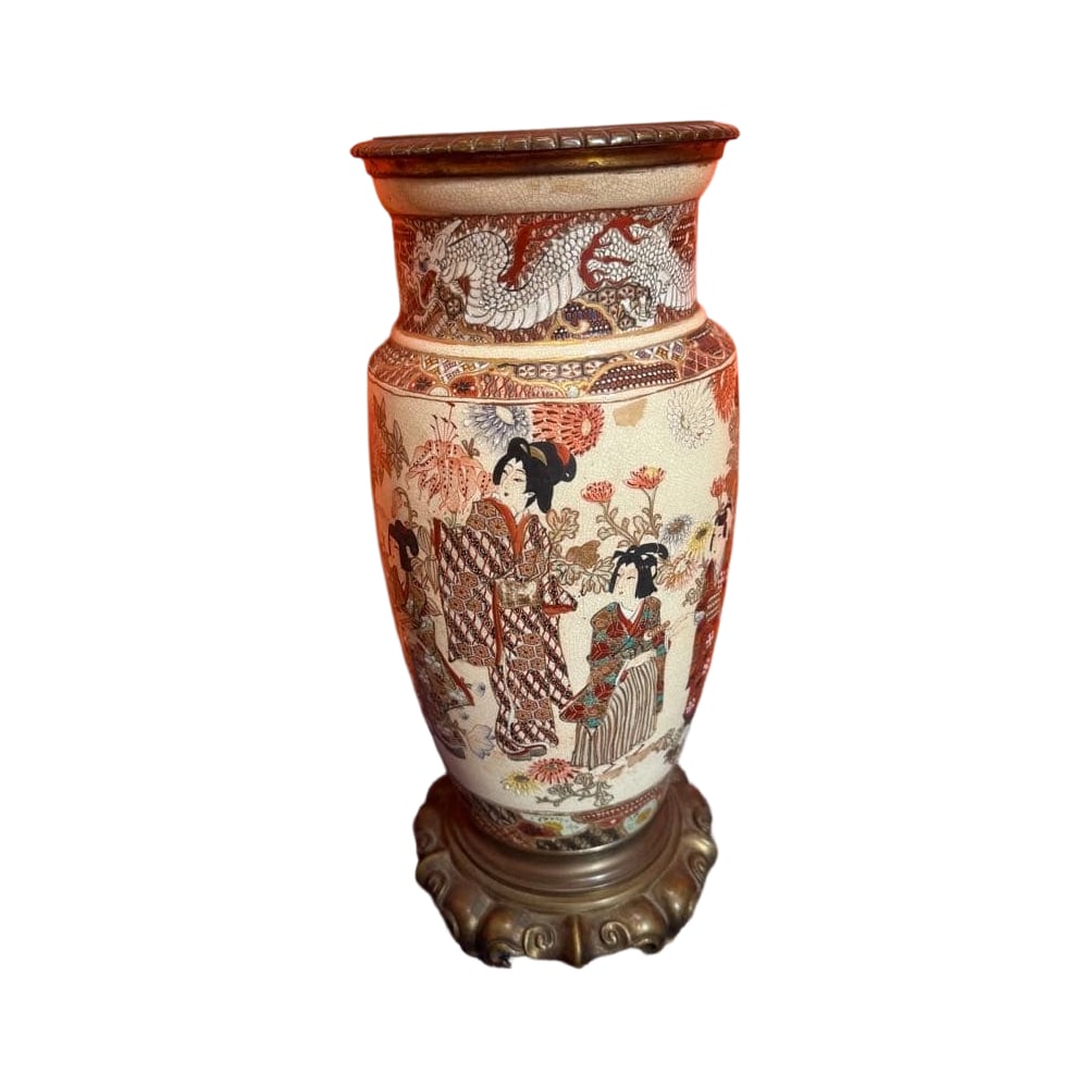 Satsuma-yaki Ko-Satsuma Kin-saishoku-e Ryumon Bijin Jinbutsuga Vase (1 of 14)