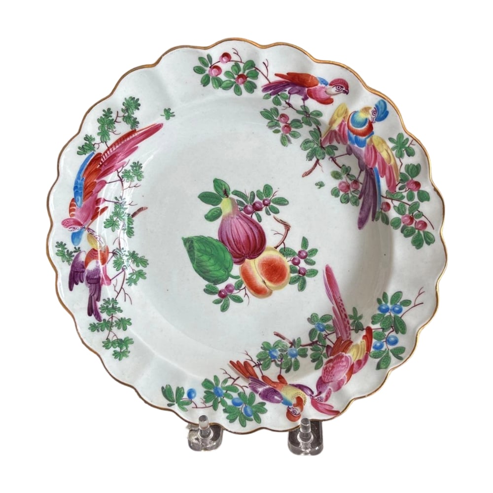 Rare 18th Century Royal Worcester Plate x James Giles: Phantom-like 18th Century Royal Worcester, a work introduced from the London studio of James Giles. Produced between 1765 and 1770.The central cluster of fruits and six exotic birds are vividly