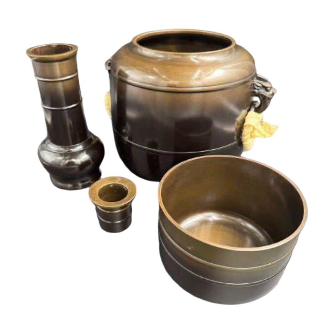 Kanaya Joun Rikyu-gata Karakane Kaigu with Tomobako Chado: Kanaya Joun Rikyu-style Karakane Tea Utensils with Tomobako Chado ImplementsThis item comes from a private collector.Due to age and preservation reasons, there are signs of wear and