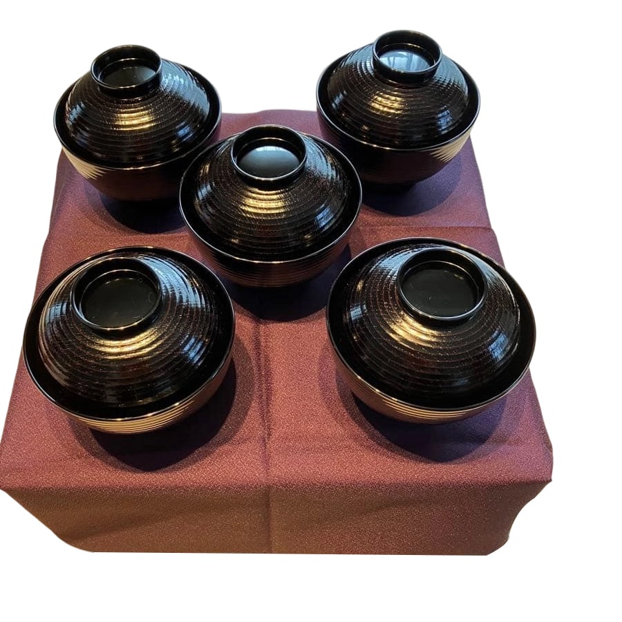 Wajima-nuri Keizuka Kobo Lacquerware Suimono Bowls Set of 5 (Brand New, Unused): Purchased from Yukitsuka Lacquerware Workshop, Wajima-nuri. Set of 5 New Unused Ketsuryu Camellia Maki-e Soup BowlsQuantity: Set of 5 Color: Black Decoration: Ketsuryu Camellia Design: Lacquerware wit