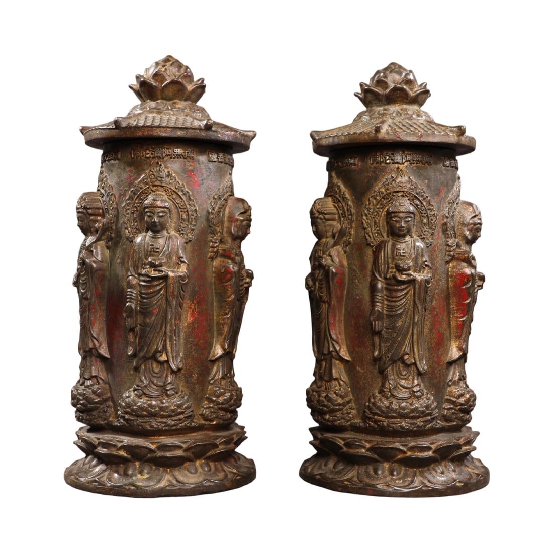 Pure Copper Gilded Western Three Saints Buddhist Scripture Tube: This pure copper gilded scripture tube features a regular shape and exquisite craftsmanship, with auspicious beasts symbolizing good fortune. It embodies the solemnity and sanctity of Buddhist art,