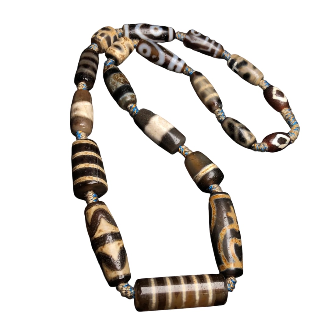 Tibetan Dzi Bead Necklace (1 of 10)