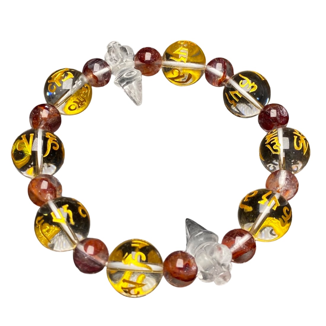 Crystal Six-Word Mantra Bracelet: This bracelet features crystal as the main material, paired with the Six-Word Mantra and Vajra Pestle, showcasing a unique religious cultural connotation. White crystal, known as the 'King of