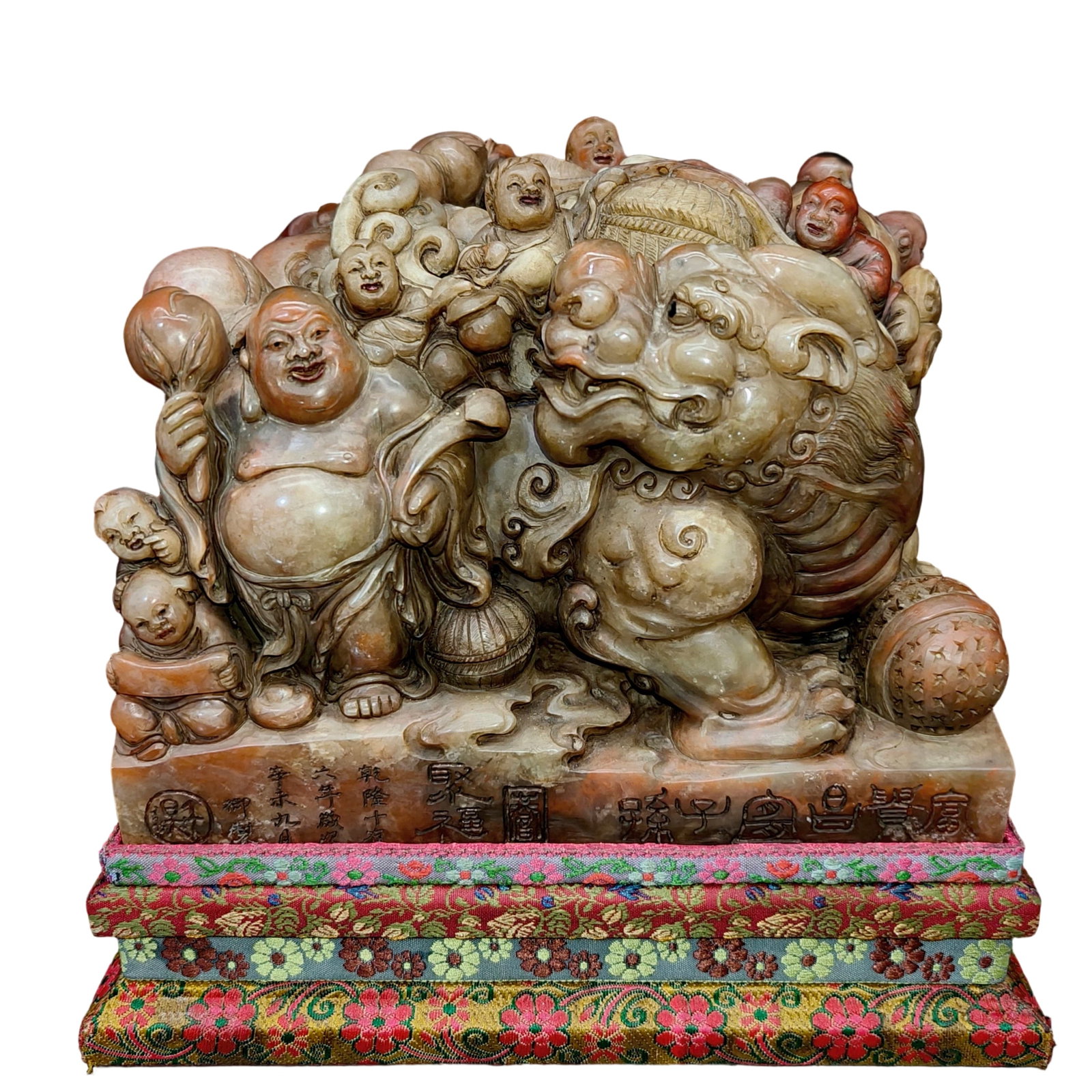 Stone Maitreya Child Seal: This seal is made from top-quality material, with a fine and smooth texture. The carving is exquisite, and the color is lustrous. Engraved by a renowned artist, it is well-preserved, showcasing high a