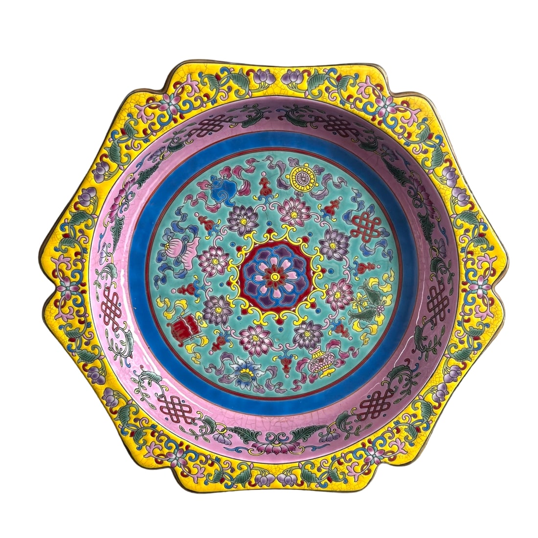 Qing Dynasty Yongzheng Enamel Eight Treasures Gilded Plate: This enamel plate from the Yongzheng period of the Qing Dynasty showcases the imperial grandeur and artistic charm with its exquisite hand-painted Eight Treasures motif and gilding craftsmanship. The