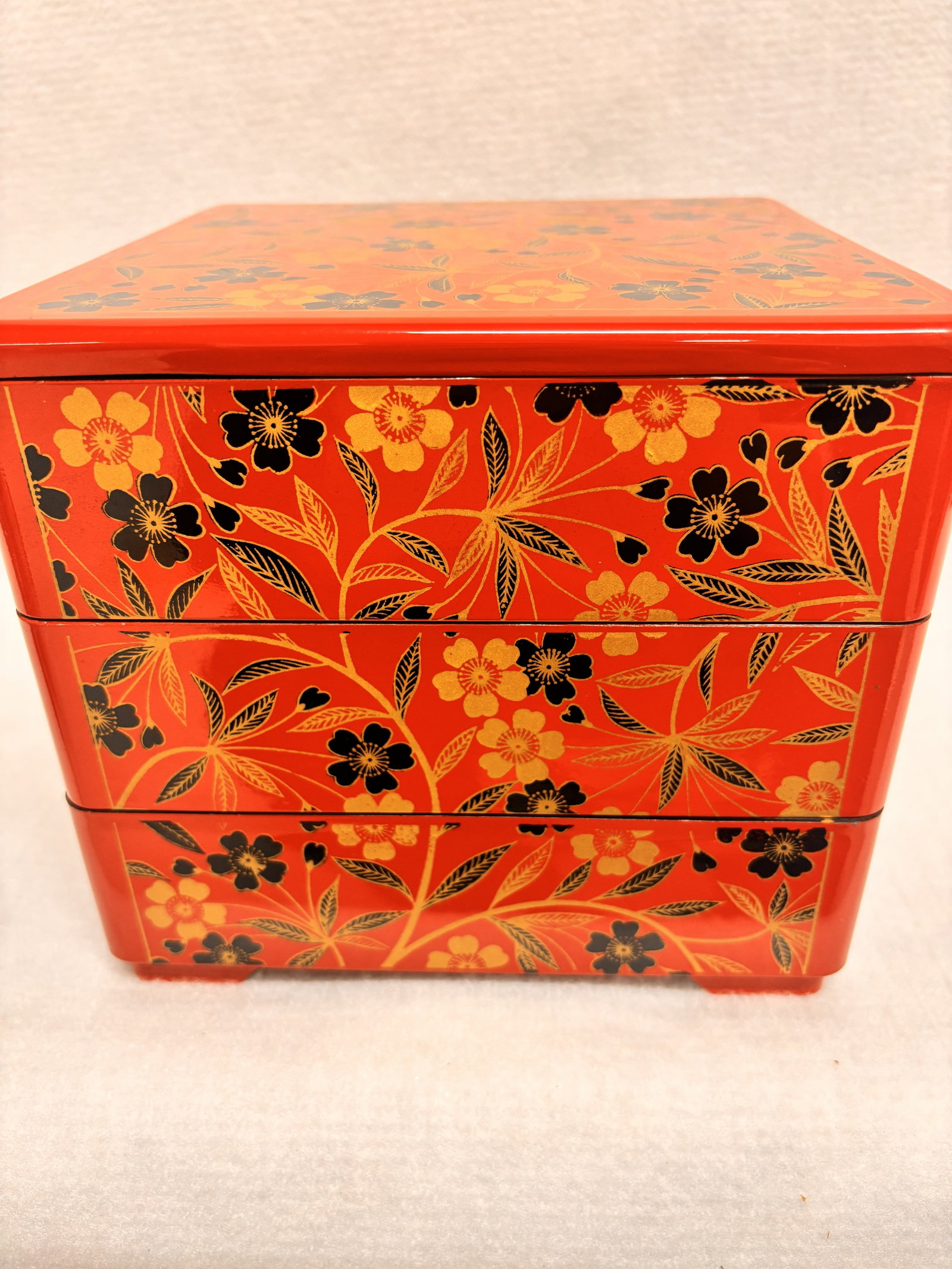 Three-layer lacquerware bento box - 7