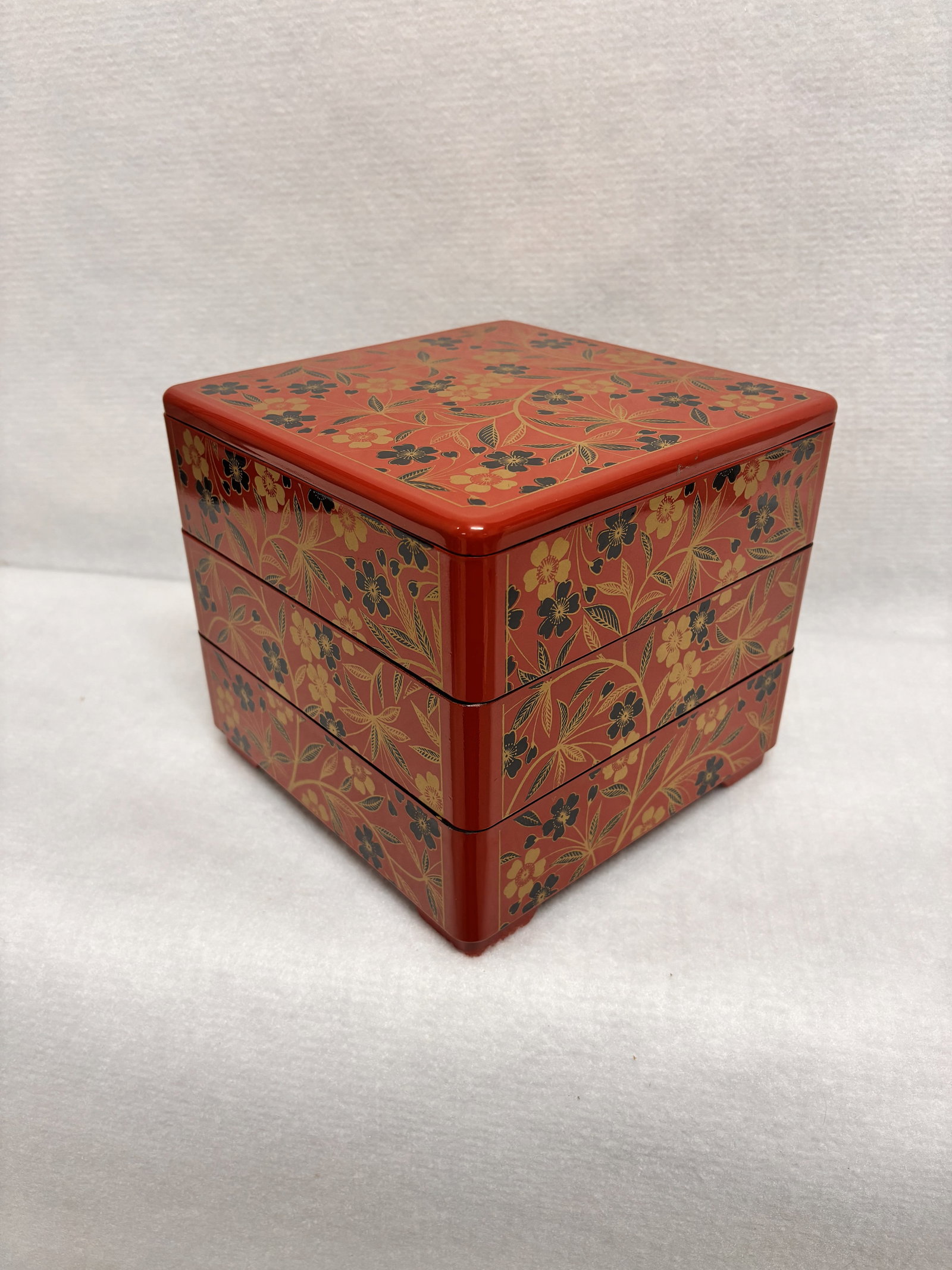 Three-layer lacquerware bento box - 8
