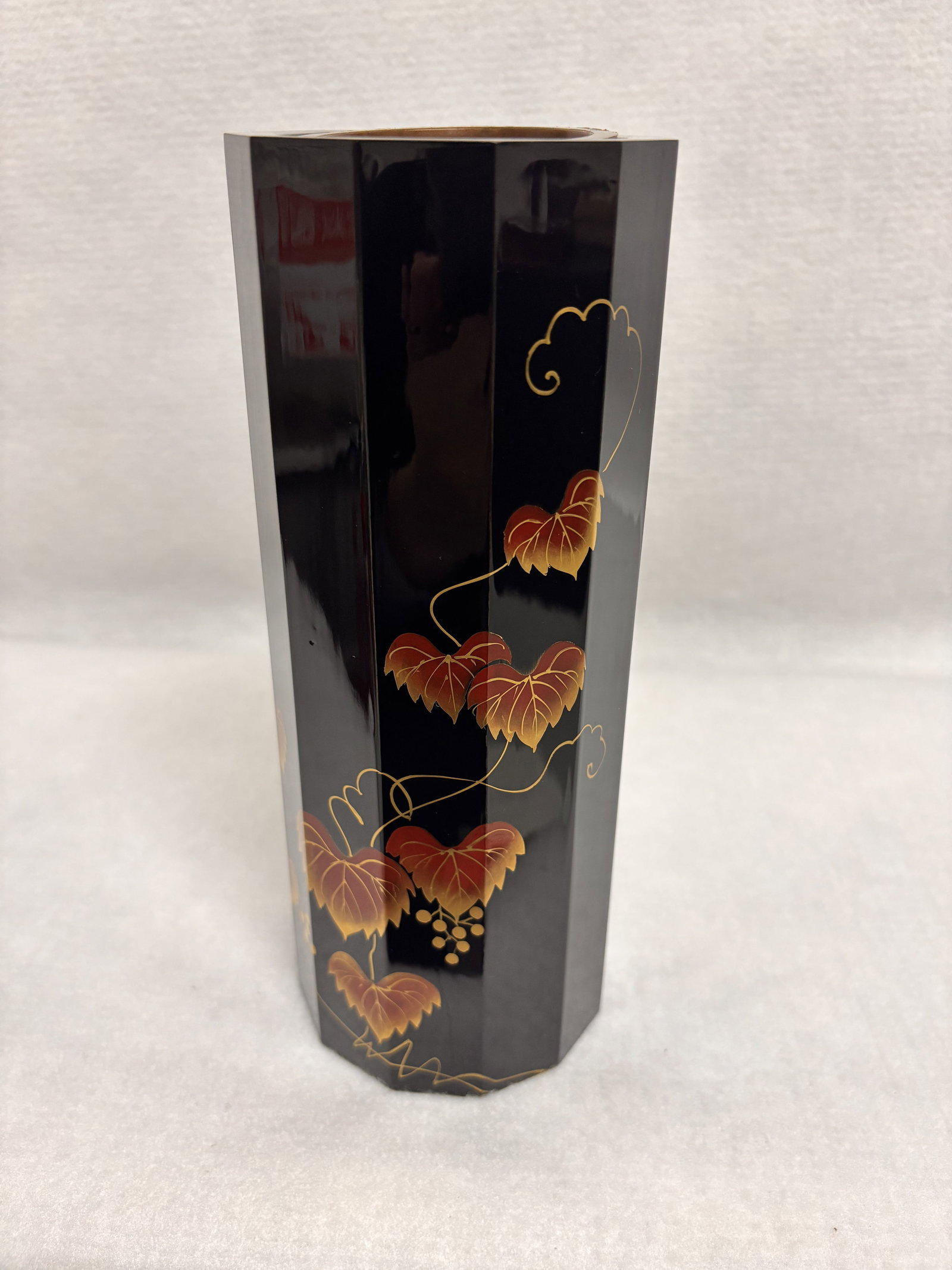 Synthetic lacquerware vase - 6