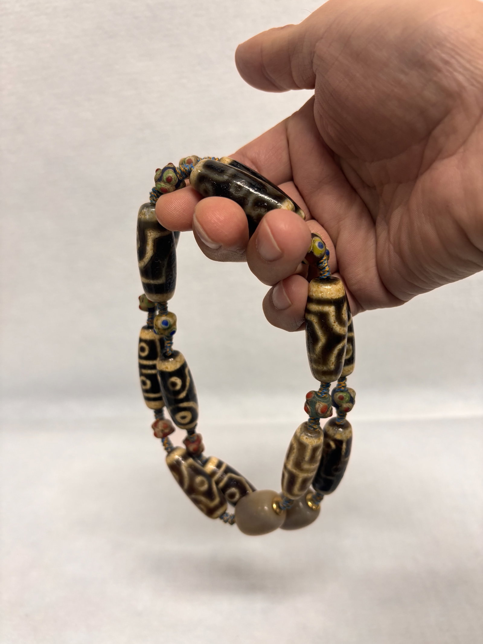 Agate Dzi Bead Bracelet - 4