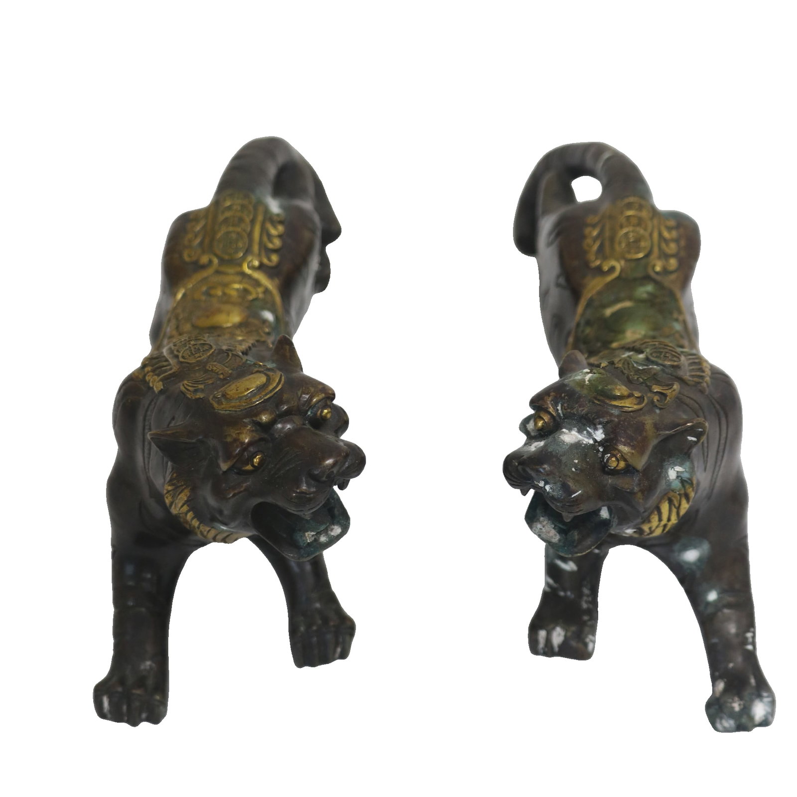 A pair of gilt bronze dragon and auspicious beast figurines from the late Qing Dynasty to the: This pair of gilt bronze dragon and mythical beast figurines, dating from the late Qing Dynasty to the Republic of China period, measures 35cm in length, 10cm in width, and 17cm in height per piece, w