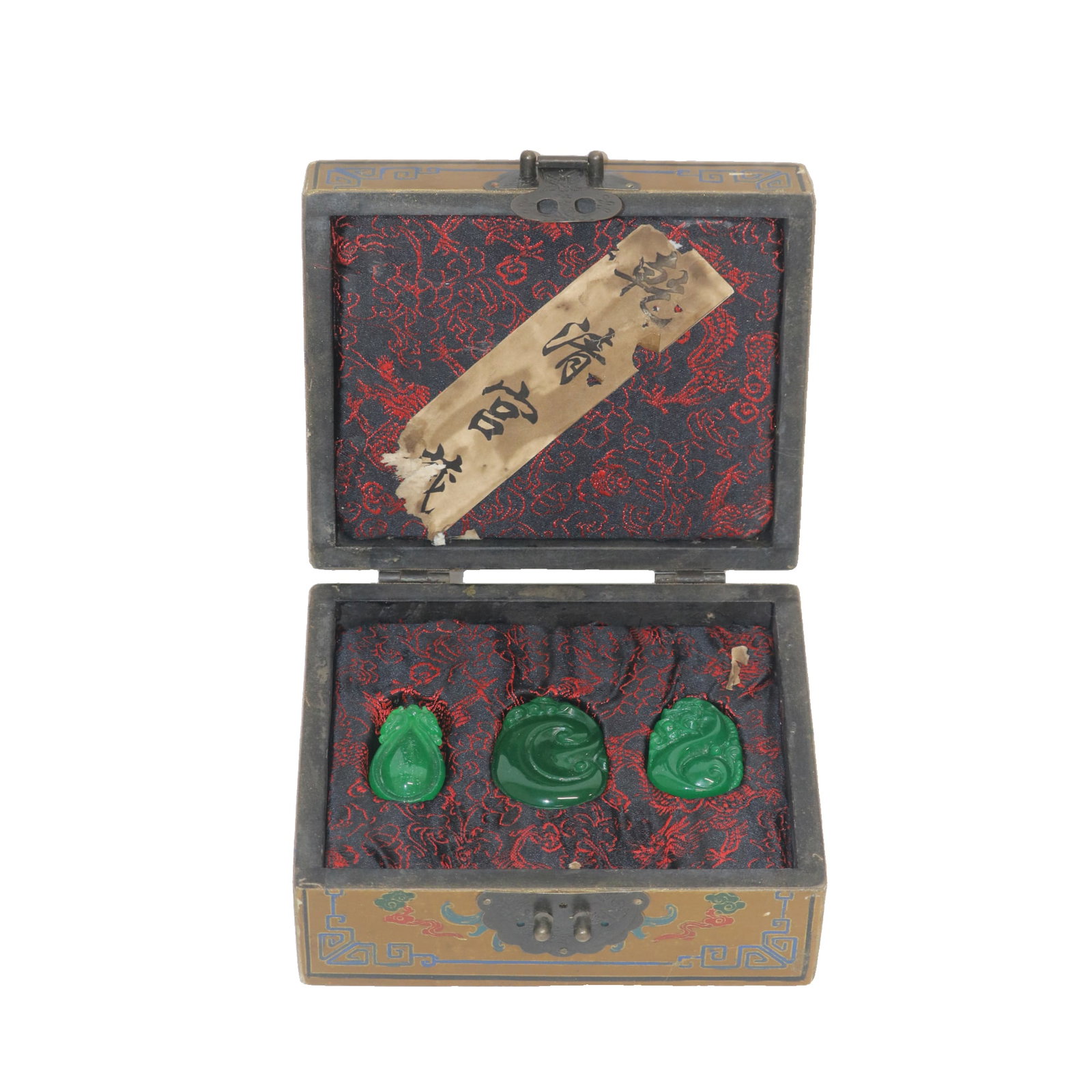 A set of Qing Dynasty jadeite pendants from a former collection: A set of Qing Dynasty jadeite pendants, formerly in my collection. Dimensions: Left, Center, Right Height: 6cm x 6cm x 6cm Width: 3cm x 4.5cm x 3.5cm Weight: 15g x 30g x 25g