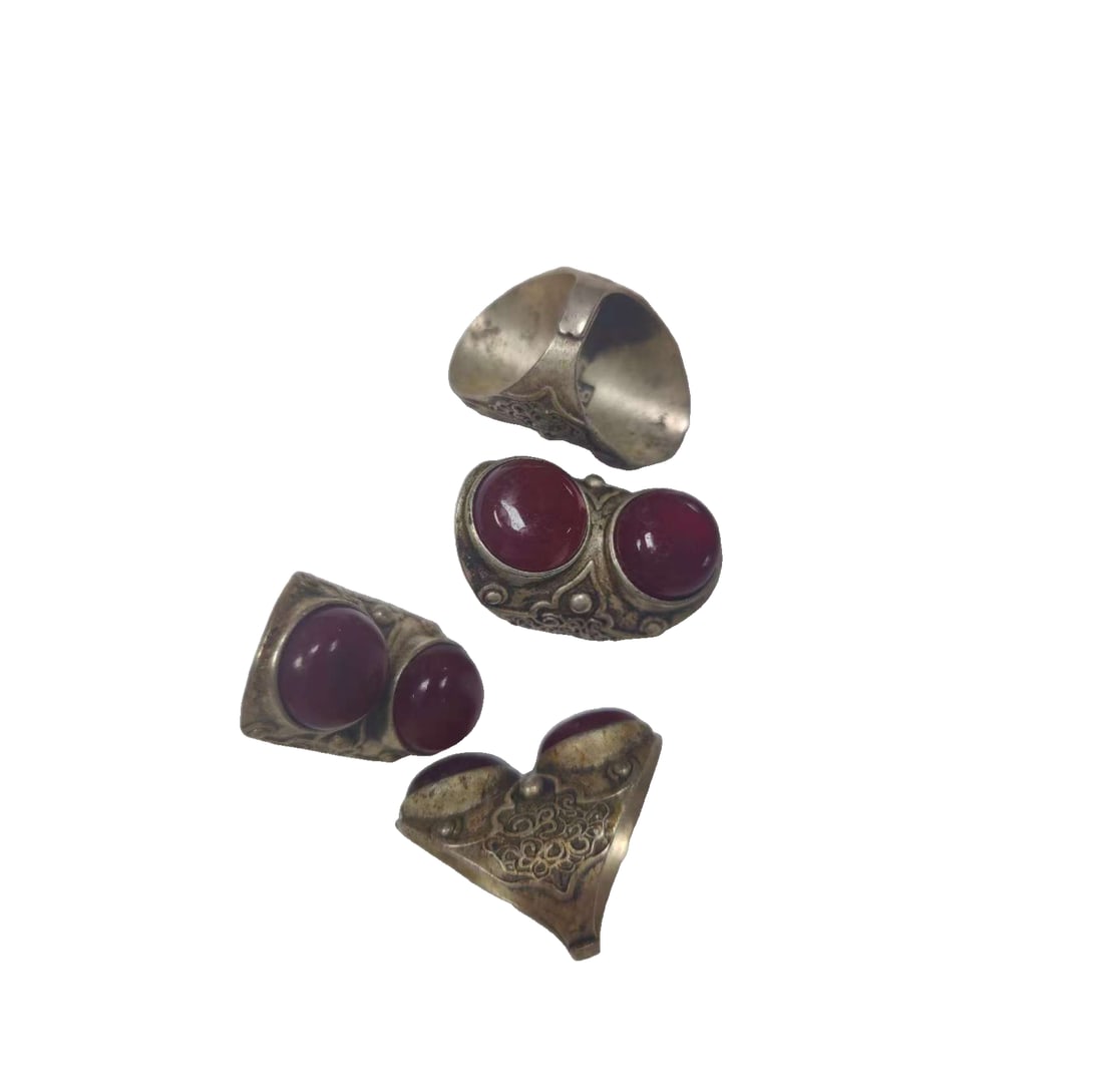 4 Ruby Inlaid Loose Rings: 4 Ruby Inlaid Loose Rings