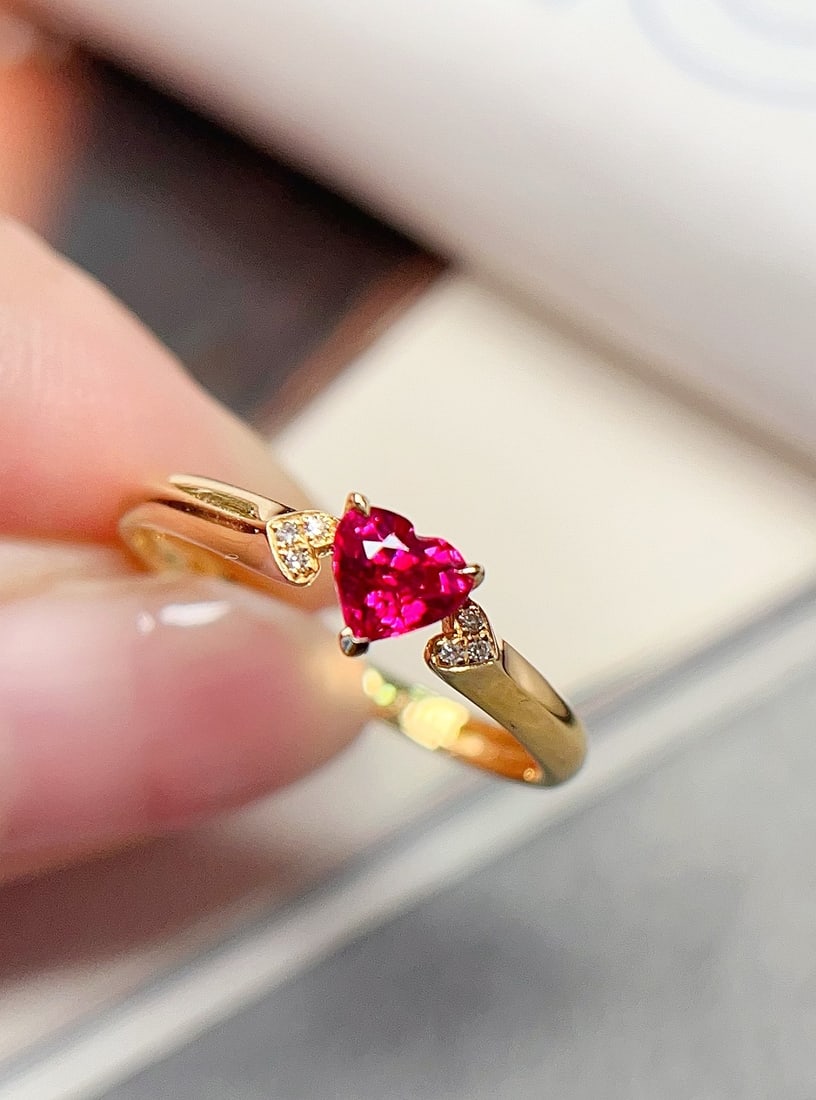 18K Gold Natural Unheated Ruby Ring (1 of 5)